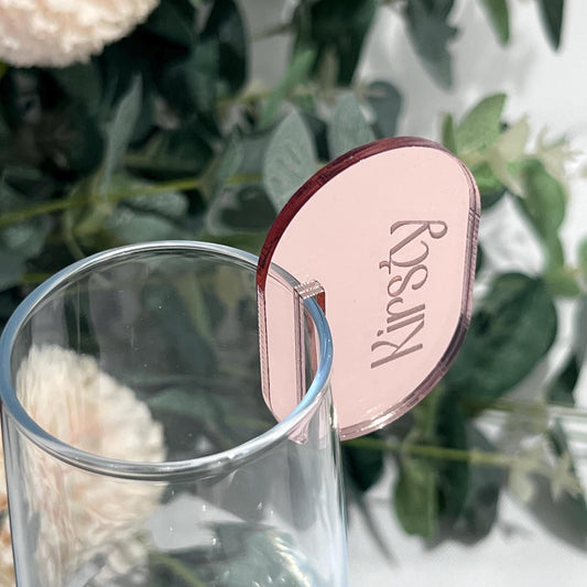 Acrylic Wedding Place Settings: The Elegant Detail That Elevates Your Wedding Tables
